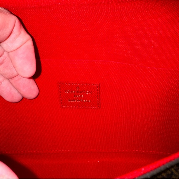 LOUIS VUITTON DAMIER EBENE FELICIE POCHETTE CLUTCH - Picture 8 of 16